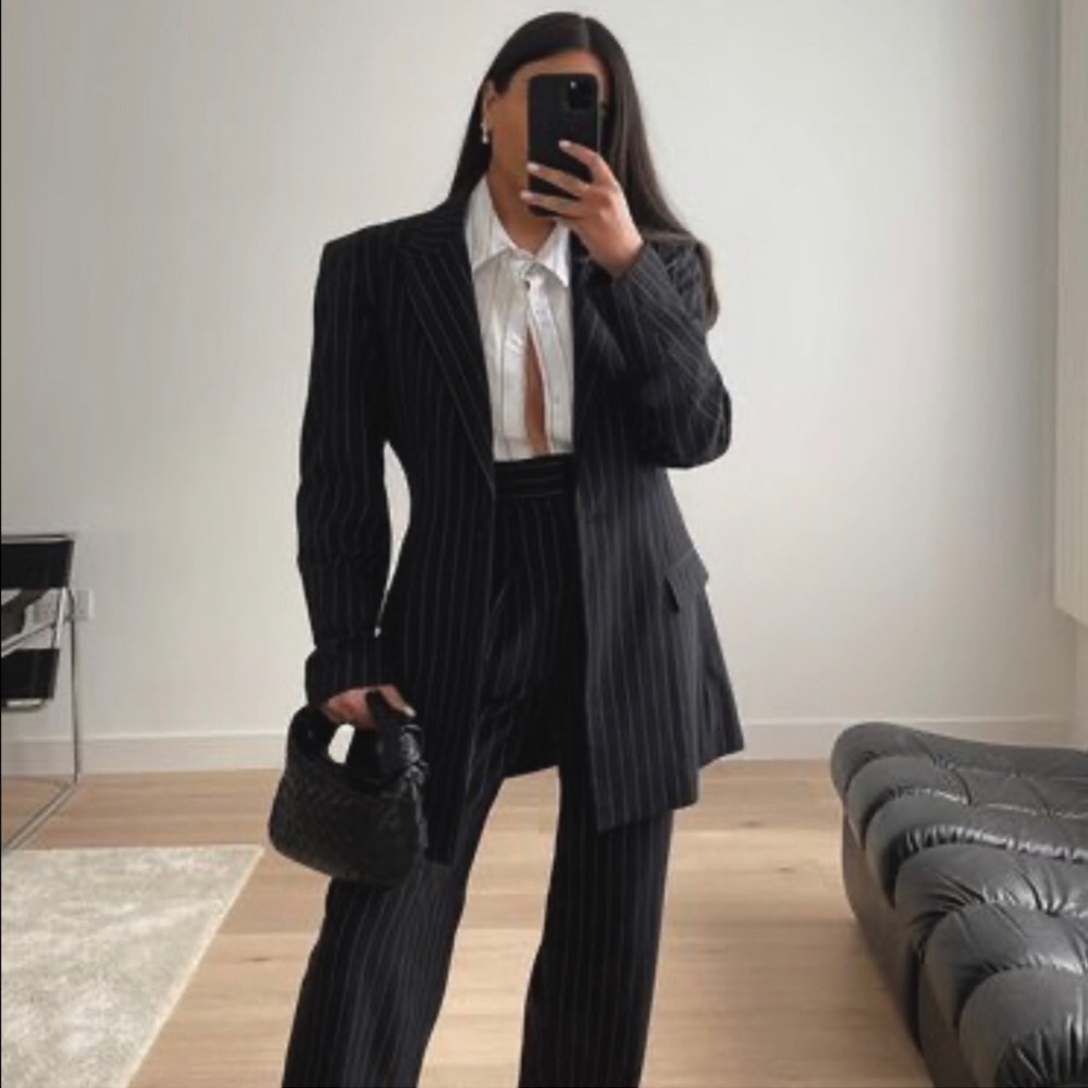 Zara Pin-Striped Pants - Picture 7 of 7